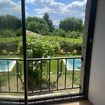 فندق مبيت وإفطار La Demeure Des Maitres 3*
