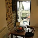La Demeure Des Maitres Chirols