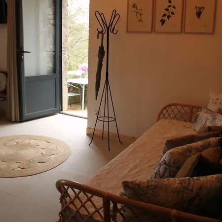 Bed & Breakfast La Demeure Des Maitres Chirols