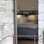 La Demeure Des Maitres Bed & Breakfast