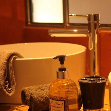Couette-café La Demeure Des Maitres 3*