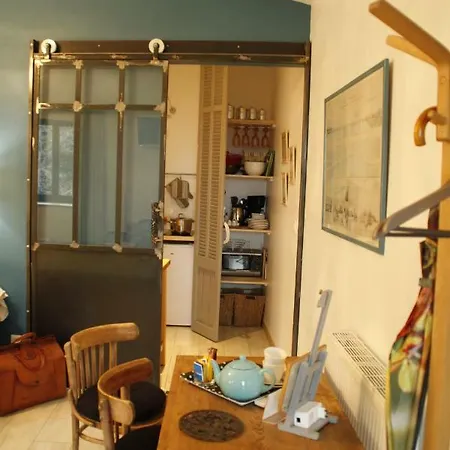 Couette-café La Demeure Des Maitres 3*